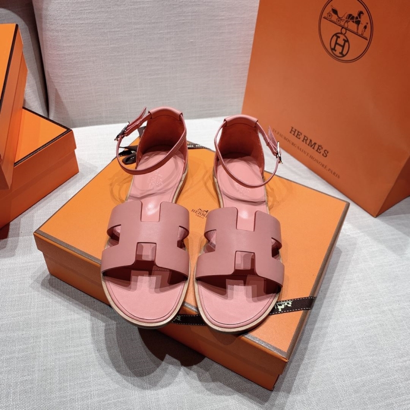 H**mes slippers